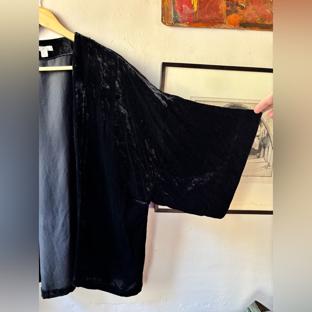 Ann Taylor Loft Black Velvet Jacket Kimono Sleeve - Picture 7 of 9